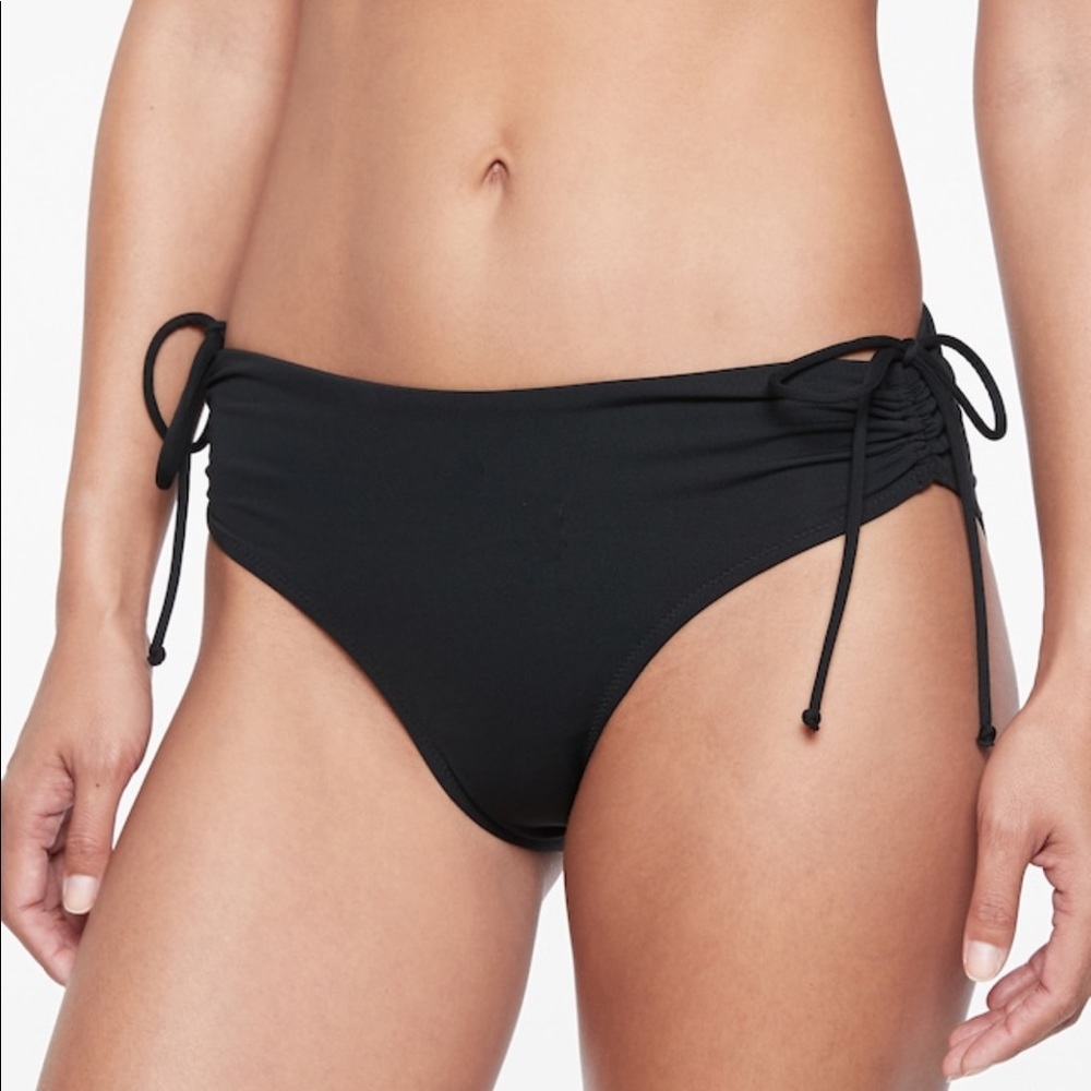 Athleta scrunch full tide bottom. Black,size small